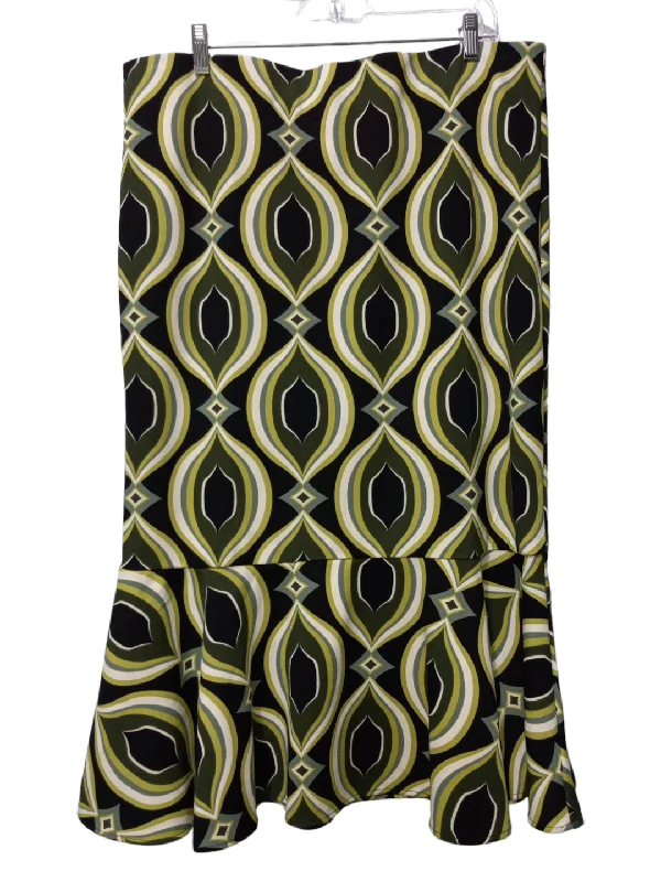 Black & Green Skirt Midi Clothes Mentor, Size Xl