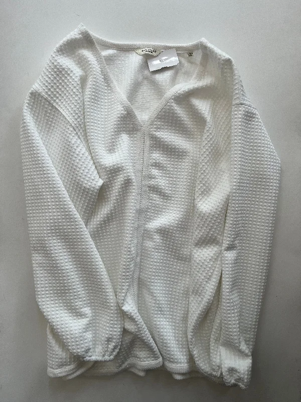 Top Long Sleeve By Max Studio In White, Size: 2x